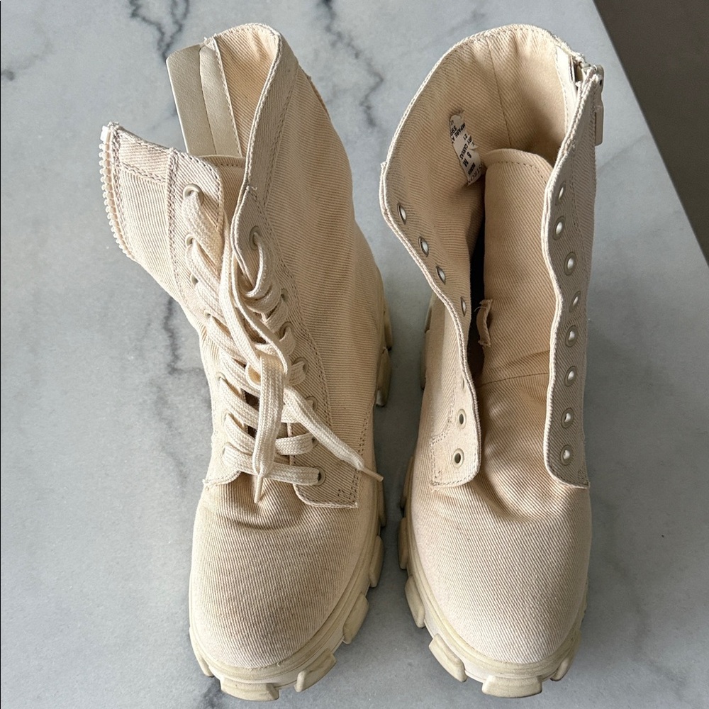 Ivory canvas  Boots - excellent condition